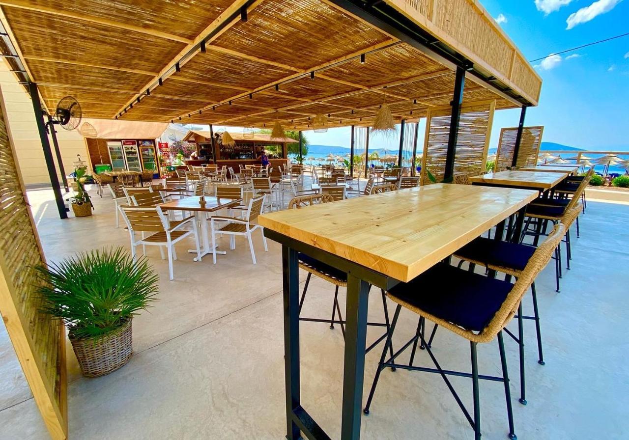 Zoom Beach Hotel Kandia Exterior foto